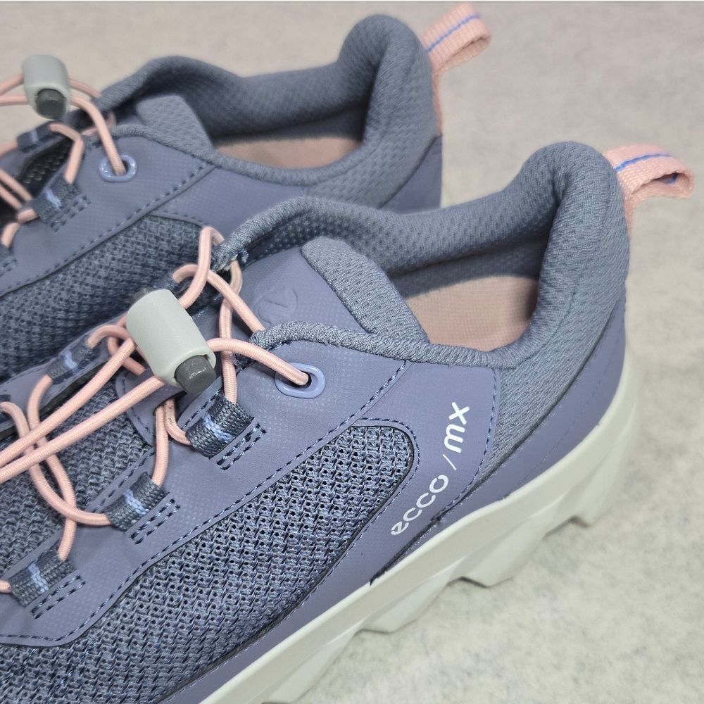 🐢 ECCO MX Women's Low Breathru Sneaker Size 40 EUR, 9-9.5 US. 🍂 - Picture 4 of 14